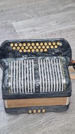 Hohner Club IIB Knopaccordeon - Goed Onderhouden, Muziek en Instrumenten, Accordeons, Overige formaten, Met koffer, Ophalen of Verzenden