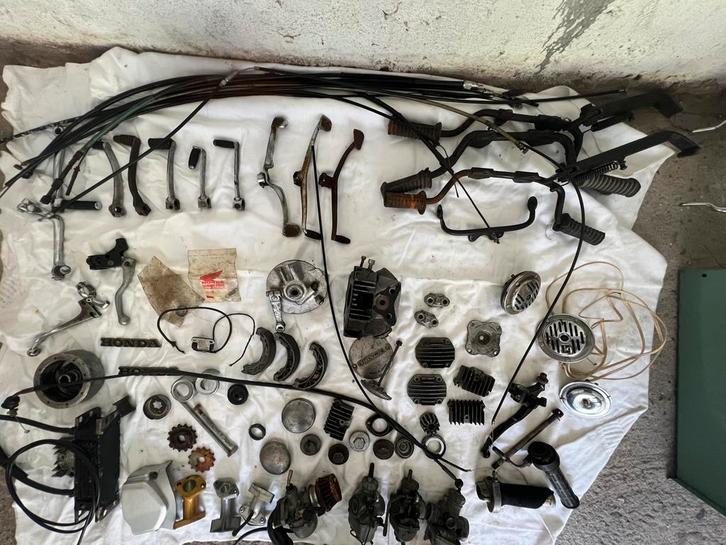 Honda viertakt onderdelen C50 SS50 CD50, Fietsen en Brommers, Brommeronderdelen | Oldtimers, Gebruikt, Overige merken, Overige typen