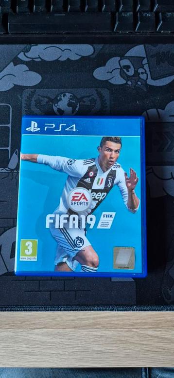 FIFA 19 PLAYSTATION 4  beschikbaar voor biedingen
