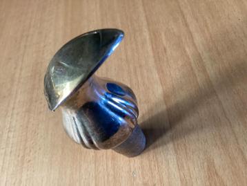Vintage kan model sterke drank schenktuit beschikbaar voor biedingen