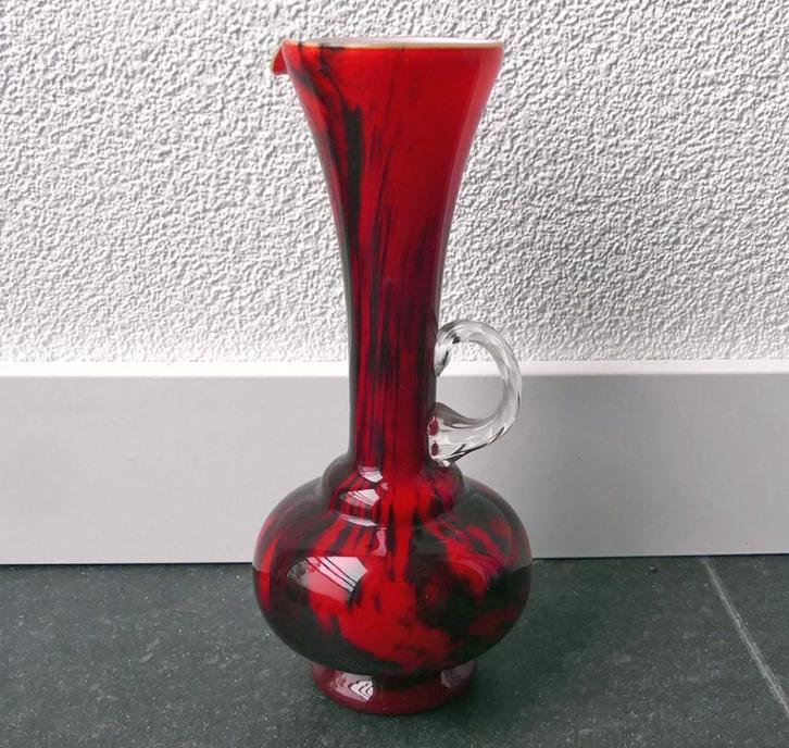 Vintage vaas glas Opaline Florence rood Opalina Fiorentina, Huis en Inrichting, Woonaccessoires | Vazen, Gebruikt, Rood, Minder dan 50 cm