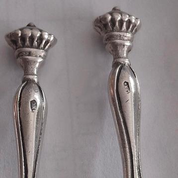 Zilver ...kroon lepeltjes.. 6 stuks a 10 cm perfecte staat.. beschikbaar voor biedingen
