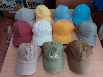 Nieuwe Baseball Caps - 11 stuks beschikbaar voor biedingen