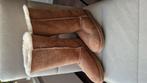 Ugg size w 7, UGG, Bruin, Lage of Enkellaarzen, Ophalen of Verzenden