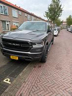 Dodge RAM 2019 Grijs, Auto's, Automaat, 5654 cc, Leder, Vierwielaandrijving