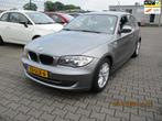 BMW 1-serie BMW 1-serie 116i Business Line Style 2.0I-AIRC0-, 1-Serie, Zwart, 4 cilinders, 4 stoelen
