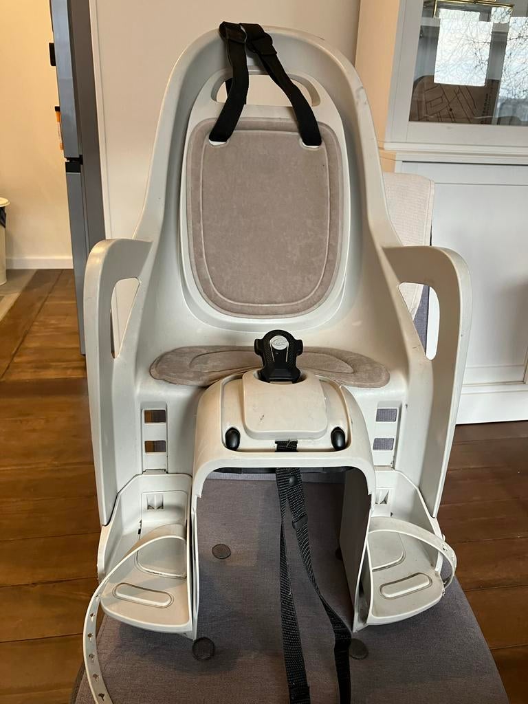 Fietsstoeltje voor baby/kind, Fietsen en Brommers, Fietsaccessoires | Fietsstoeltjes, Ophalen, Achterzitje, 9 t/m 18 kg, Gebruikt