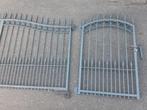 Inrijpoort met looppoort, grijs sierhekwerk, Ophalen, Gebruikt, 200 cm of meer, IJzer
