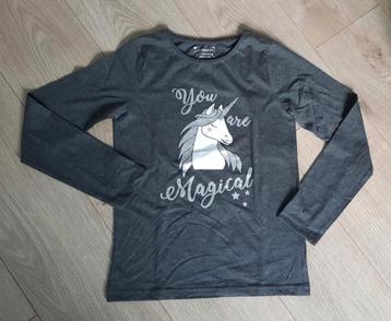 Unicorn shirt maat 152 beschikbaar voor biedingen