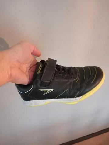 Gymschoenen maat 32 dutchy beschikbaar voor biedingen
