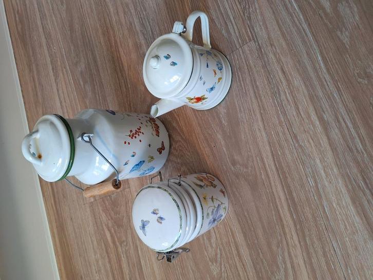 Janneke Brinkman.   Fruits en Flowers, Huis en Inrichting, Keuken | Servies, Zo goed als nieuw, Overige typen, Overige stijlen