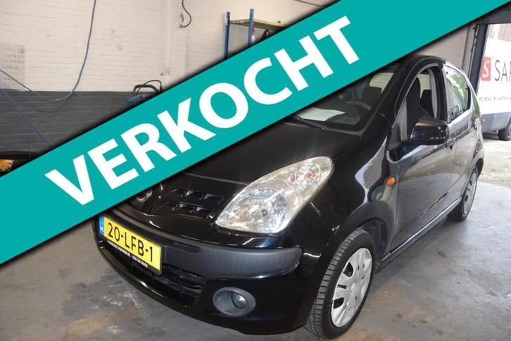 Nissan Pixo 1.0 Look elec.pakket,airco,lage km stand,hier en, Auto's, Nissan, Bedrijf, Te koop, Pixo, ABS, Airbags, Airconditioning