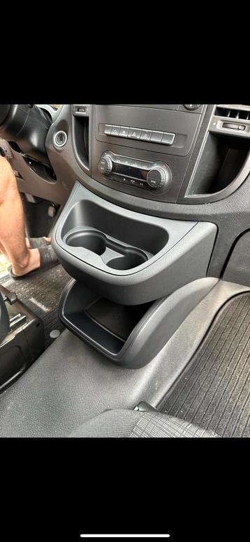 Mercedes-Benz Vito bekerhouder & middenconsole ORIGINEEL beschikbaar voor biedingen