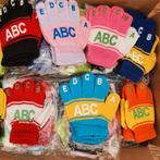 NIEUW! Partij €0,50 per paar nieuwe handschoenen 100 paar, Ophalen, Nieuw, Jongetje of Meisje