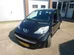 Peugeot 107 1.0-12V XS, 5 Deurs Automaat!, Centrale vergrend, Stof, Zwart, 4 stoelen, Origineel Nederlands