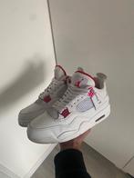 Jordan 4 Metallic Red, Wit, Ophalen of Verzenden, Zo goed als nieuw, Nike Air Jordan