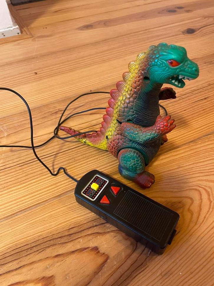 80s Radio Shack RC Godzilla, Antiek en Kunst, Antiek | Speelgoed, Ophalen of Verzenden