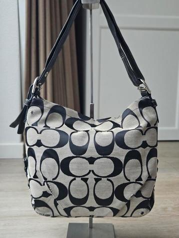 Coach Signature Monogram hobo tas beschikbaar voor biedingen
