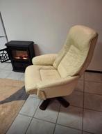 Luxe leren creme kleurige fauteuil in mooie staat, Ophalen, Zo goed als nieuw, Comfortabel design