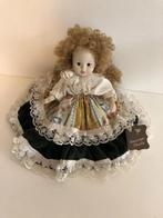 Porcelain doll, Verzamelen, Ophalen of Verzenden, Zo goed als nieuw, Pop