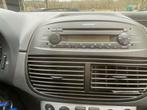 Auto radio cd voor FIAT Punto bj 1999-2011, Auto diversen, Ophalen of Verzenden, Zo goed als nieuw