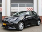 Toyota Yaris 1.5 Hybrid Active /ACC/Camera/DAB+/Bluetooth/Ap, Gebruikt, Euro 6, 450 kg, Zwart