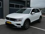 Volkswagen Tiguan 1.4 TSI 125PK Connected Series ECC Navigat, Voorwielaandrijving, 125 pk, 4 cilinders, Wit