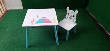 Lama Houten Tafel met 1 Stoel beschikbaar voor biedingen