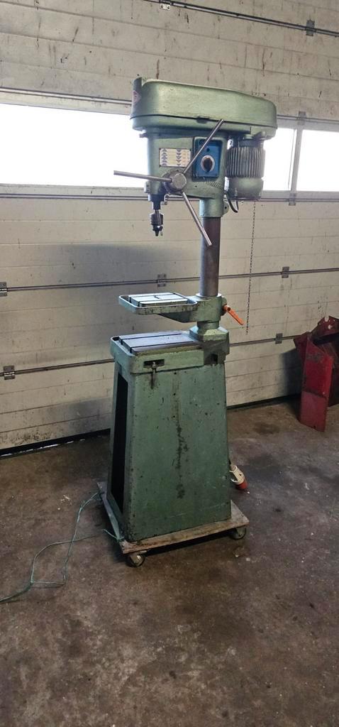 Kolomboormachine VSF 16, Doe-het-zelf en Verbouw, Gereedschap | Boormachines, Gebruikt, Kolomboormachine, Variabele snelheid, Ophalen