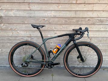 Canyon Grail CF SL 7 small  Sram Rival XPLR AXS 12s FFWD beschikbaar voor biedingen