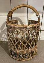 Prachtige rieten mand Dessert Riviera Maison rustic rattan, Huis en Inrichting, Woonaccessoires | Schalen en Manden, Ophalen of Verzenden