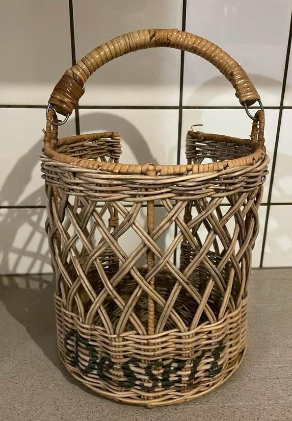 Prachtige rieten mand Dessert Riviera Maison rustic rattan, Huis en Inrichting, Woonaccessoires | Schalen en Manden, Zo goed als nieuw