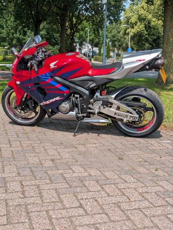 Honda CBR 600 RR beschikbaar voor biedingen