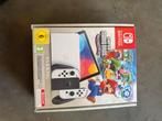 Nintendo Switch oled (lege doos!) mario bros wonder, Spelcomputers en Games, Nintendo, Nintendo, Ophalen of Verzenden, Zo goed als nieuw