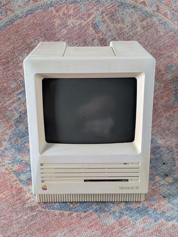 Apple Macintosh SE (1987) beschikbaar voor biedingen