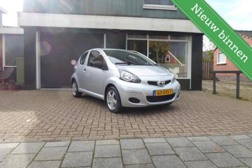 Toyota Aygo 1.0-12V Now, 2012, Airco beschikbaar voor biedingen