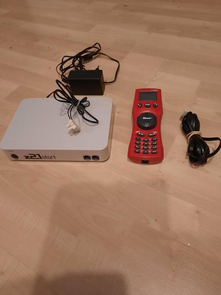 Z21 centrale met multimaus, Hobby en Vrije tijd, Modeltreinen | H0, Zo goed als nieuw, Transformator of Voeding, Gelijkstroom of Wisselstroom