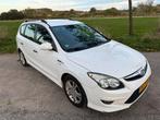 2011 Hyundai i30 1.4 I CVVT Crosswagon Station, Auto's, Voorwielaandrijving, 4 cilinders, 1396 cc, Origineel Nederlands