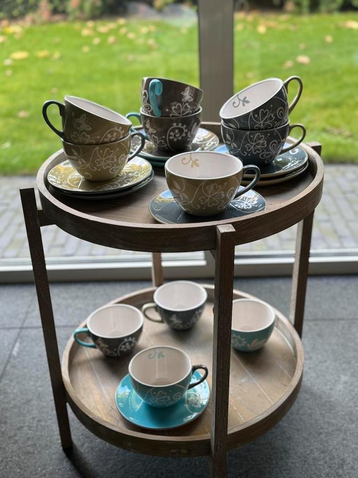 Riverdale kop en schotels, Huis en Inrichting, Keuken | Servies, Zo goed als nieuw, Kop(pen) en/of Schotel(s), Overige stijlen