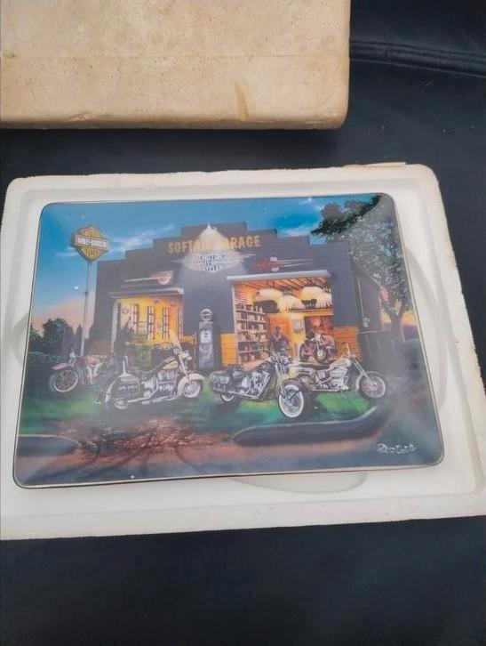 👉Franklin Mint bordje Motor Bikes Softail garage, Antiek en Kunst, Antiek | Keramiek en Aardewerk, Ophalen of Verzenden
