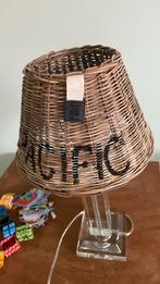 Lamp met riviera maison kapje 15!euro, Huis en Inrichting, Ophalen of Verzenden, Zo goed als nieuw, Rond