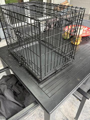 Bench maat L honden beschikbaar voor biedingen