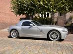 BMW Z4 2003 2.5l 6cil. cabrio softtop & hardtop zilver grijs, 65 €/maand, Achterwielaandrijving, Zwart, Cabriolet