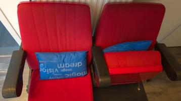Bioscoop stoelen  beschikbaar voor biedingen
