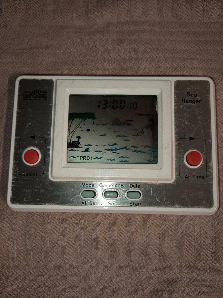 Vintage Sea Ranger Handheld Game, Spelcomputers en Games, Games | Overige, Gebruikt, Avontuur en Actie, 1 speler, Vanaf 7 jaar