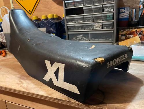 Honda XL 600 R zadel 1984, Motoren, Onderdelen | Honda, Gebruikt, Ophalen