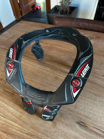 Nekbrace race wegmotor Leatt beschikbaar voor biedingen