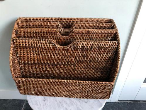 Grote Rattan Rotan lectuurbak Birmariet Myanmar,  z.g.a.n., Huis en Inrichting, Woonaccessoires | Krantenbakken en Lectuurbakken