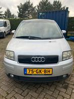 Audi A2 1.4 55KW 2000 Grijs, Auto's, Voorwielaandrijving, 74 pk, 31 €/maand, 4 cilinders