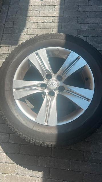 Winterbanden met velg beschikbaar voor biedingen